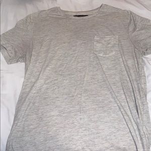 Grey tee shirt